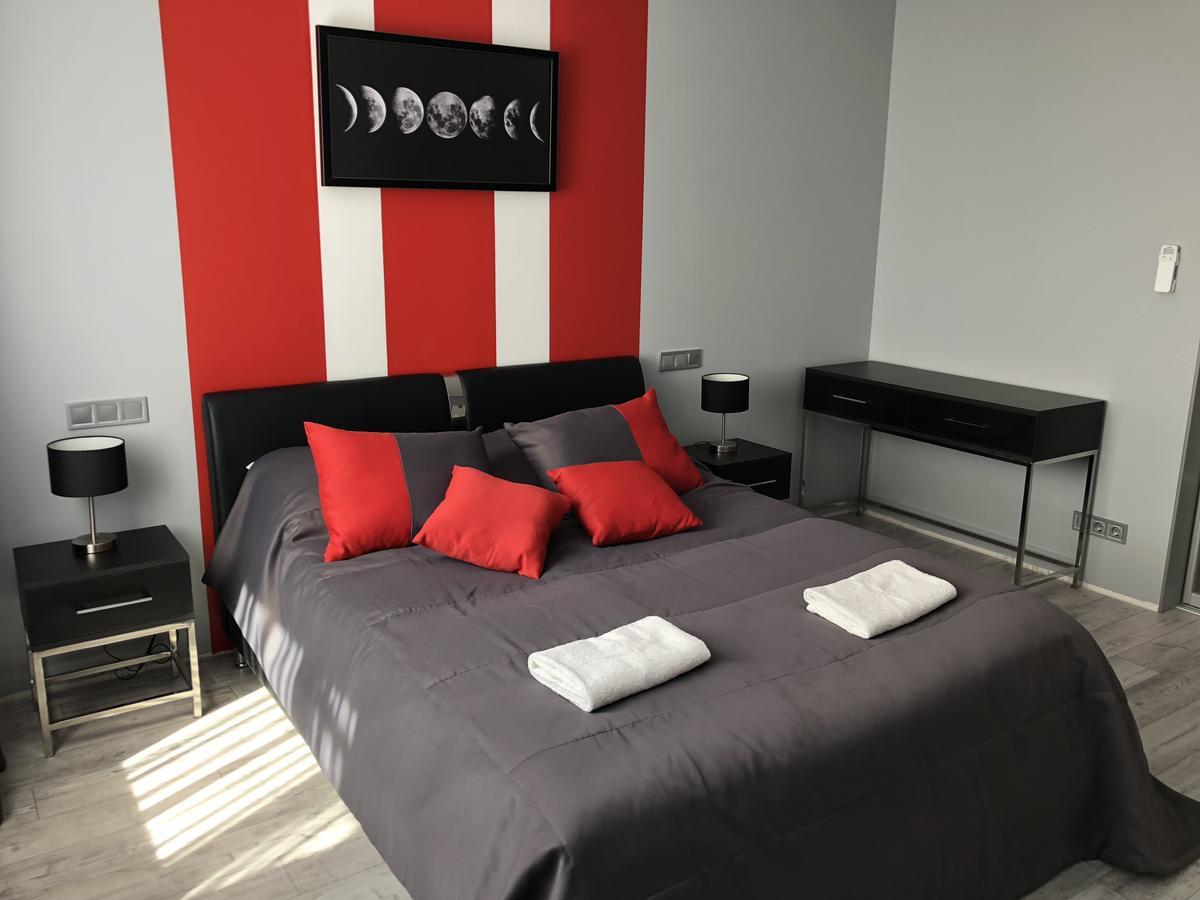 Bon Apetit Apartament Lviv Exterior foto