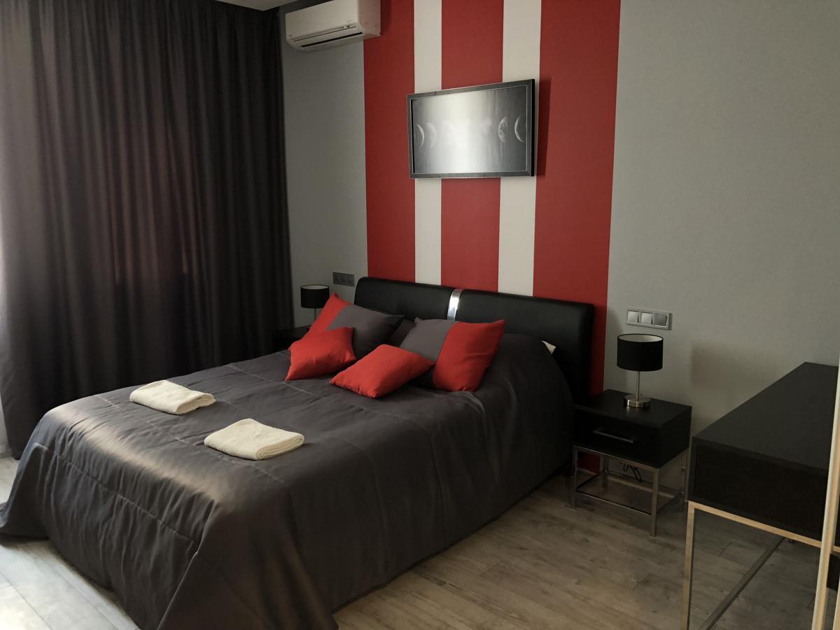 Bon Apetit Apartament Lviv Exterior foto