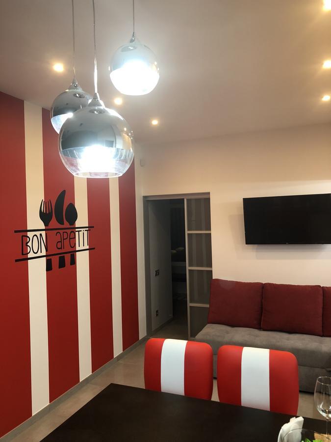 Bon Apetit Apartament Lviv Exterior foto